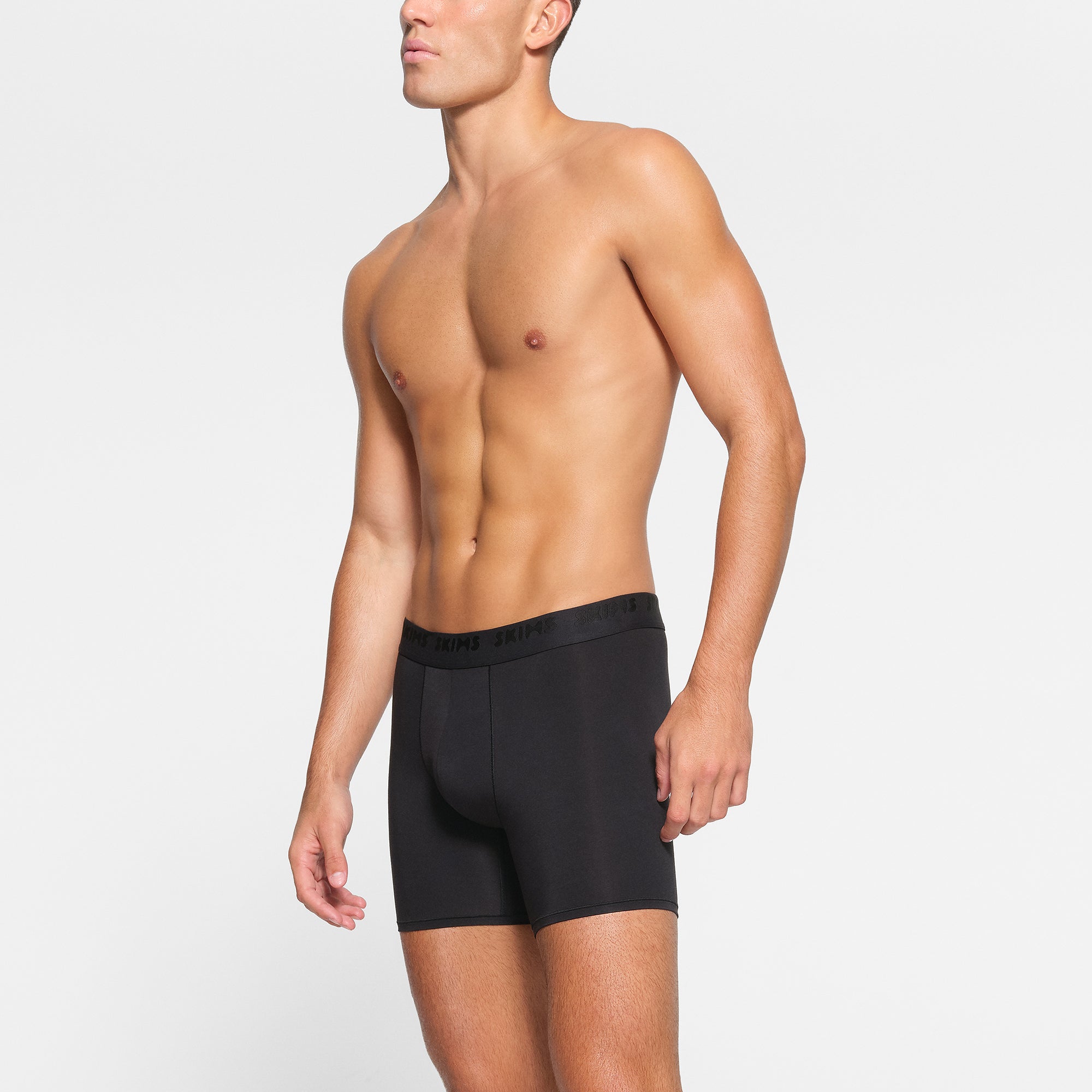SKIMS STRETCH MENS 5" BOXER BRIEF | OBSIDIAN