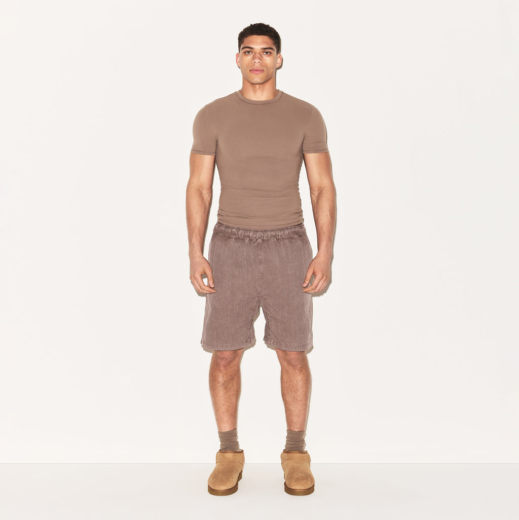 WOVEN MENS SHORT | UMBER