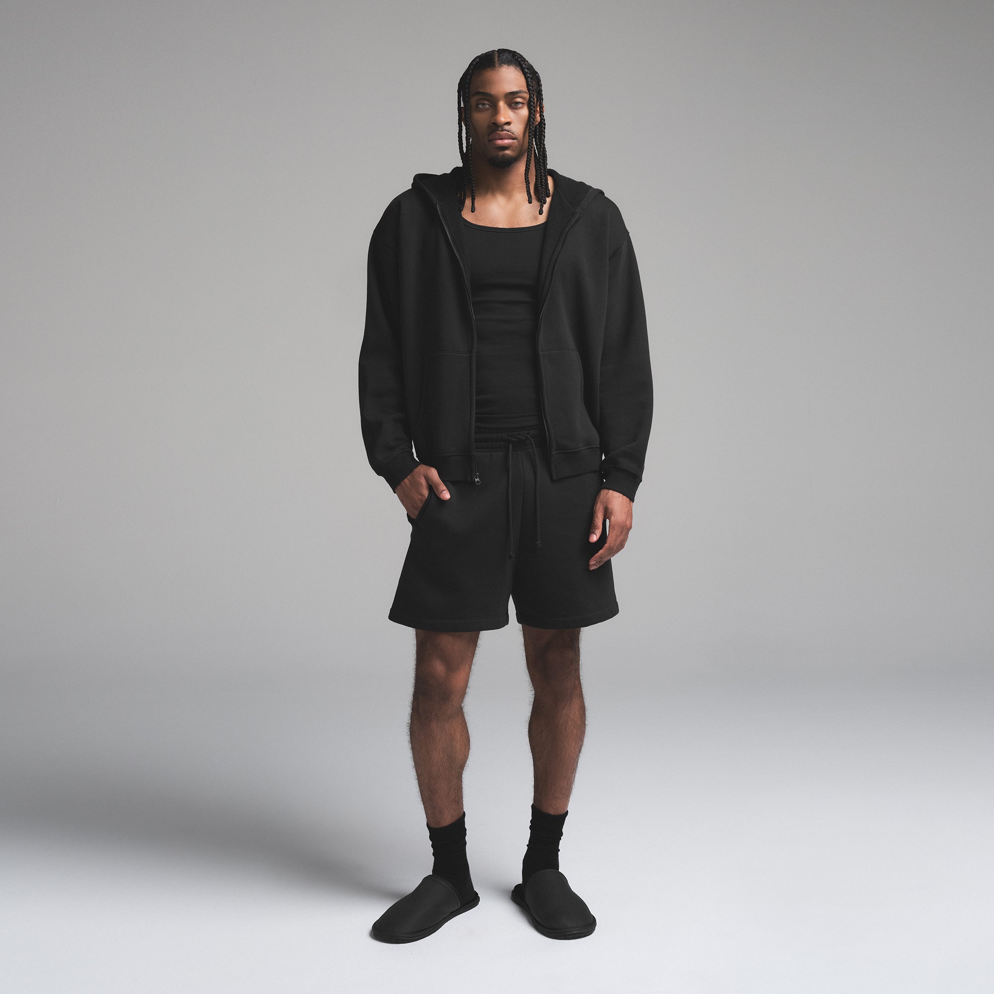 FLEECE LOUNGE MENS RELAXED SHORT | WASHED ONYX