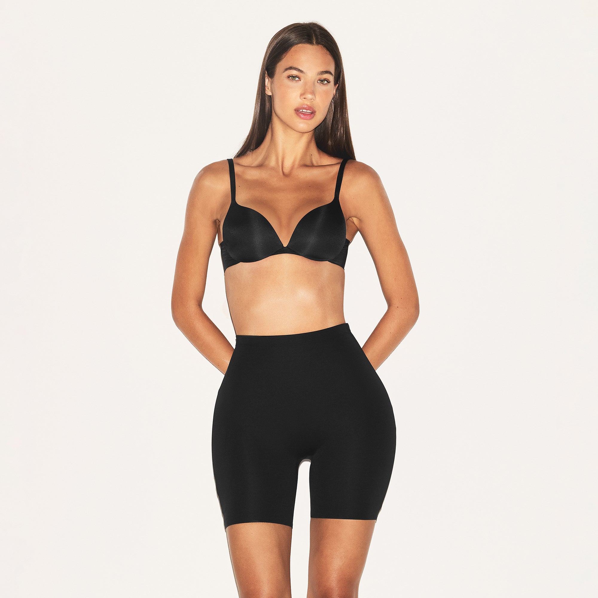 SKIMS BODY HIP ENHANCING PADDED SHORT | ONYX
