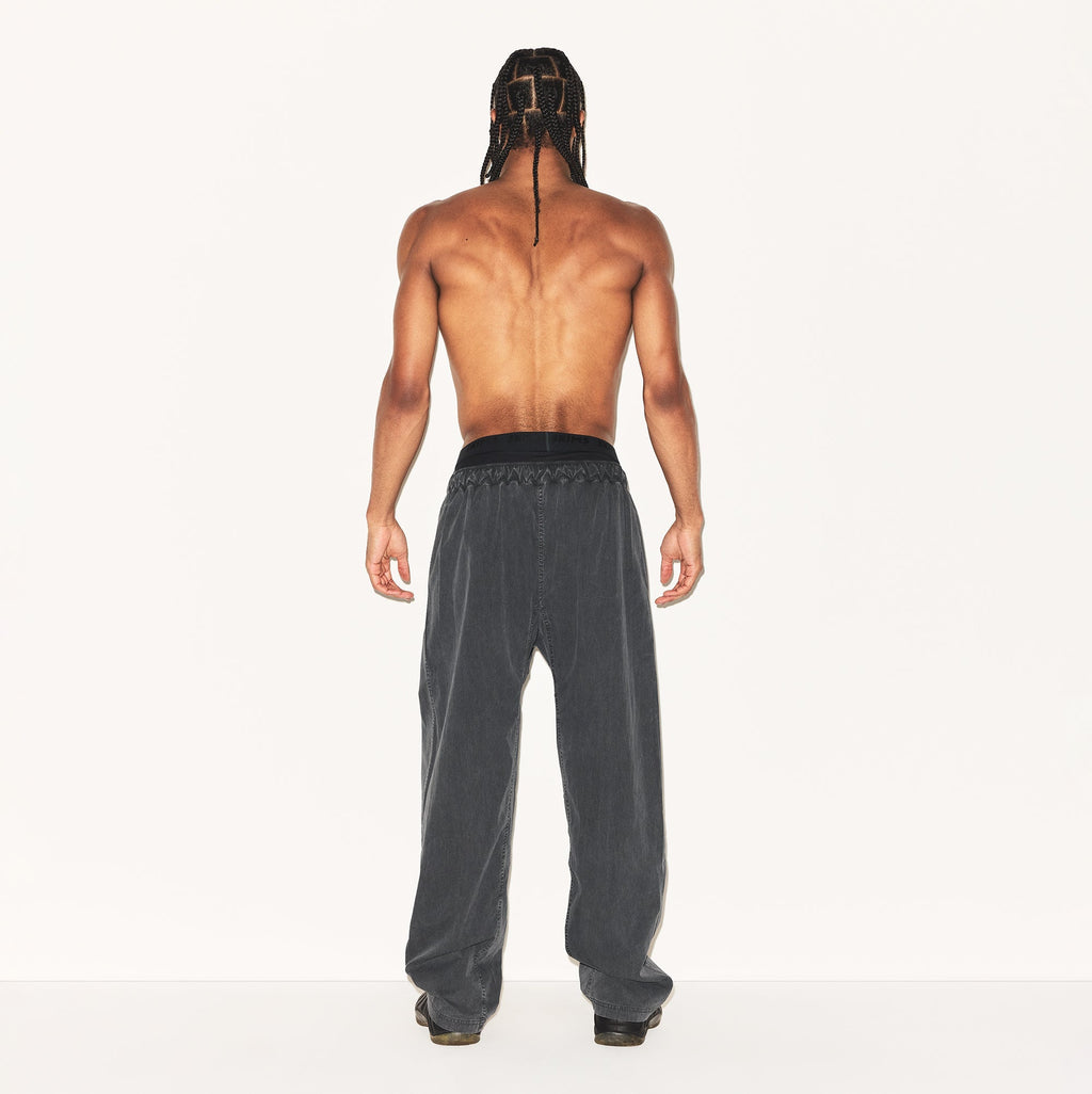 WOVEN MENS KARATE PANT | ASH
