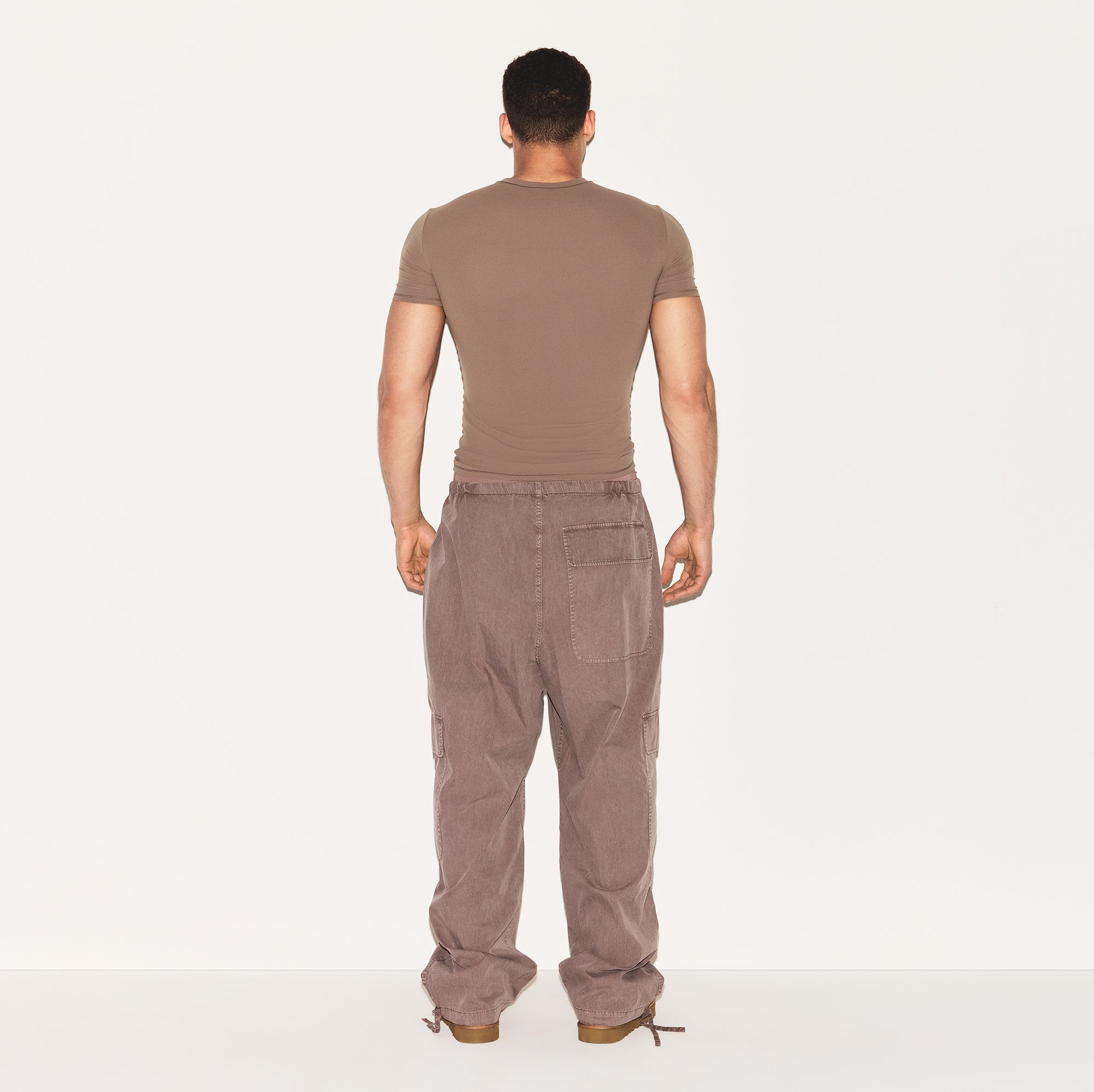 WOVEN MENS CARGO PANT | UMBER