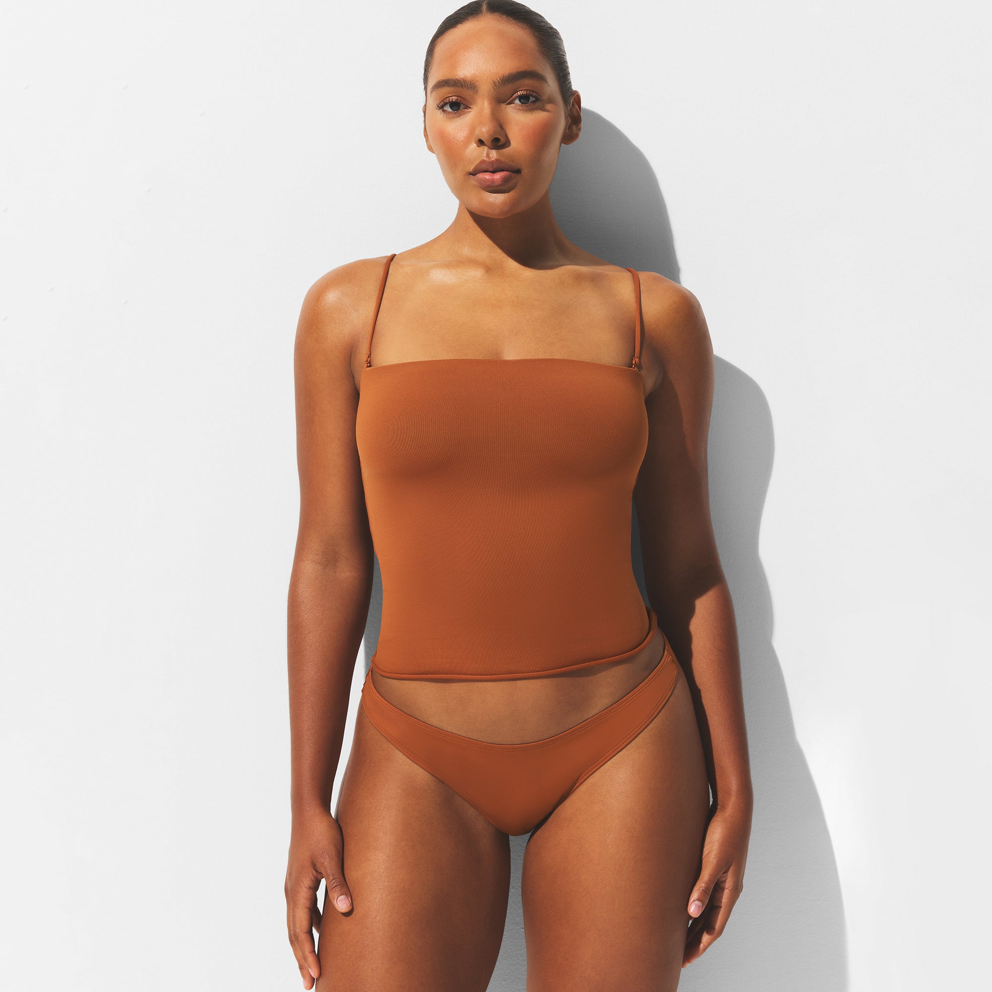 ICONIC SWIM CONVERTIBLE BANDEAU BIKINI TOP | BRONZE