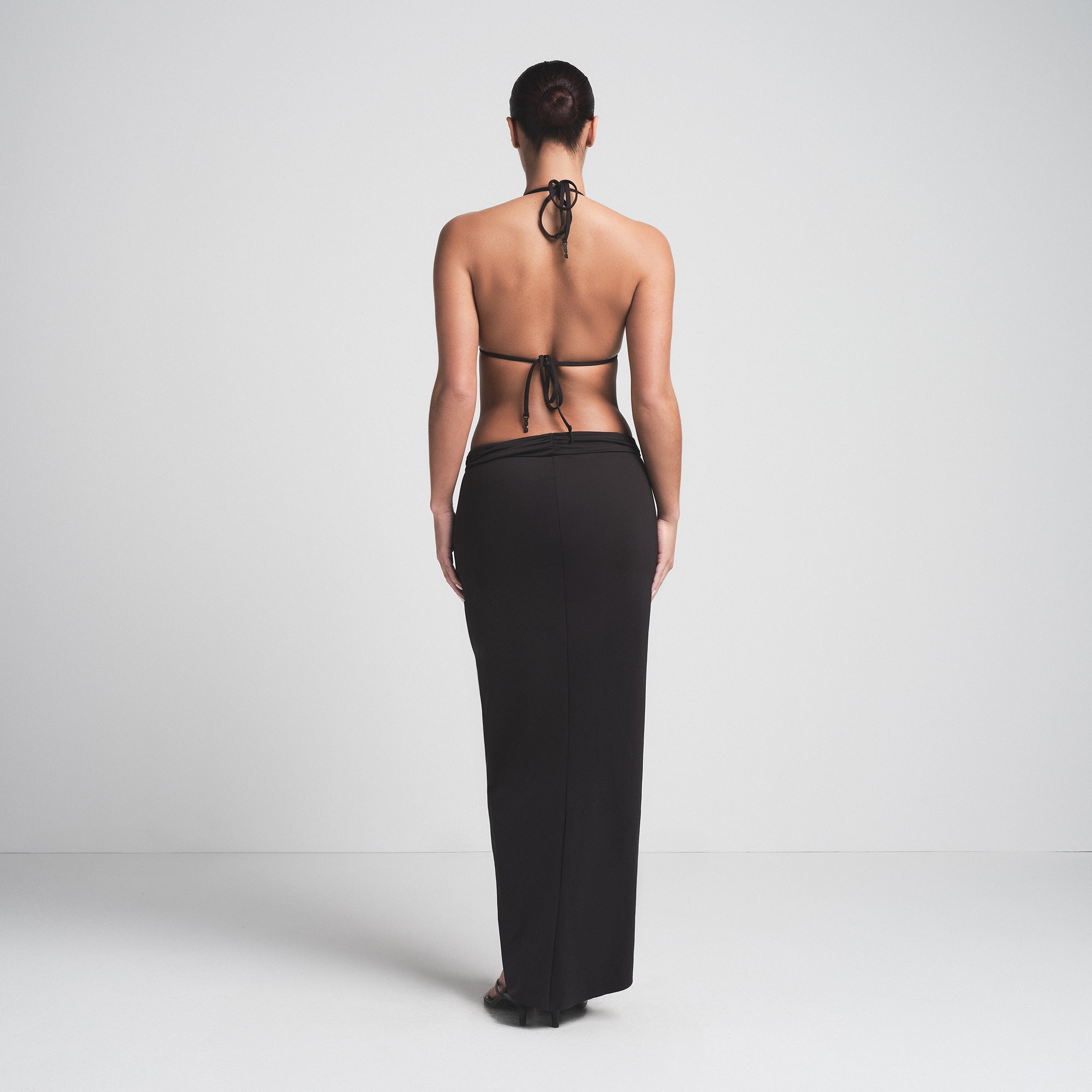 SIGNATURE SWIM SARONG SKIRT | ONYX