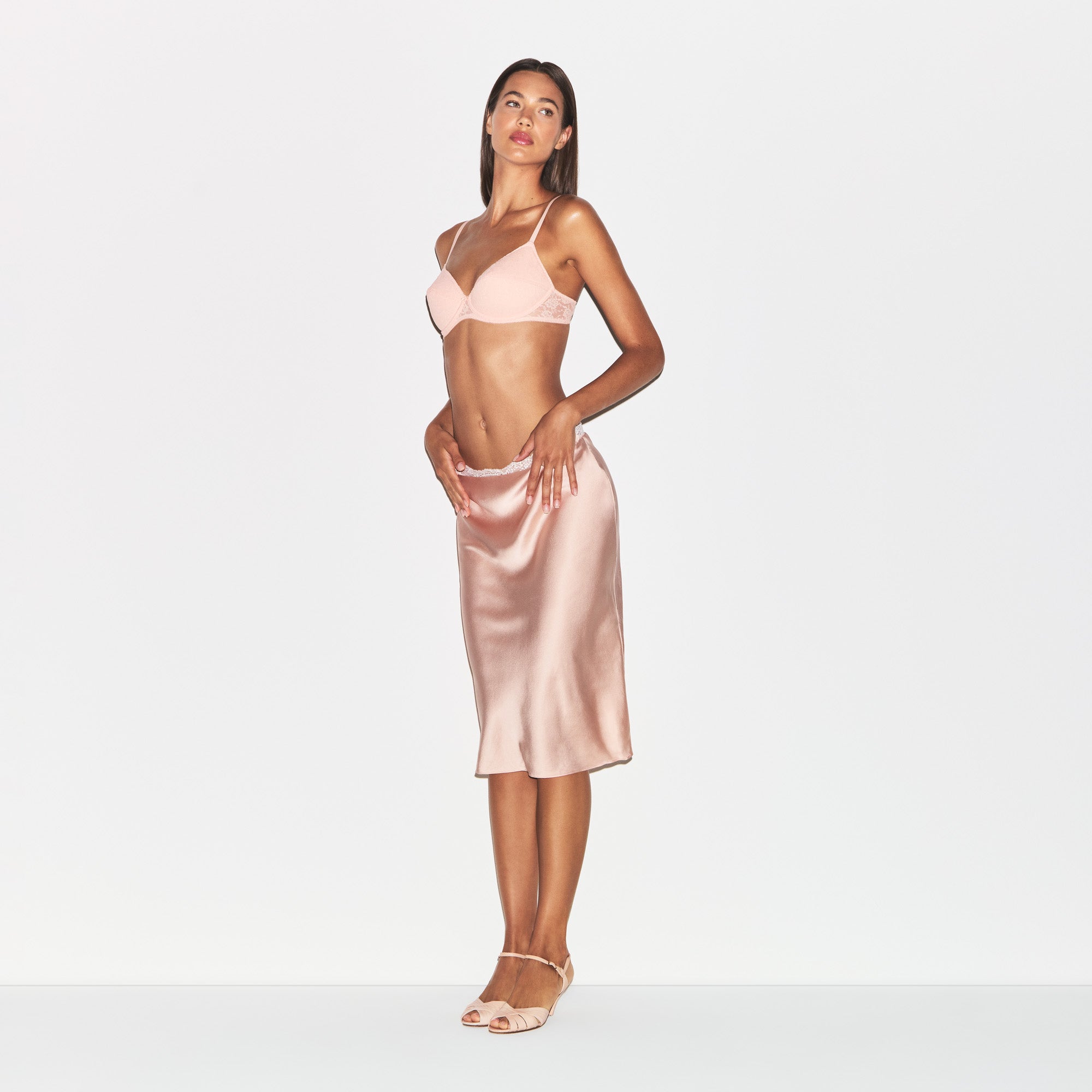 VINTAGE BRAS LACE BRA | PRIMROSE