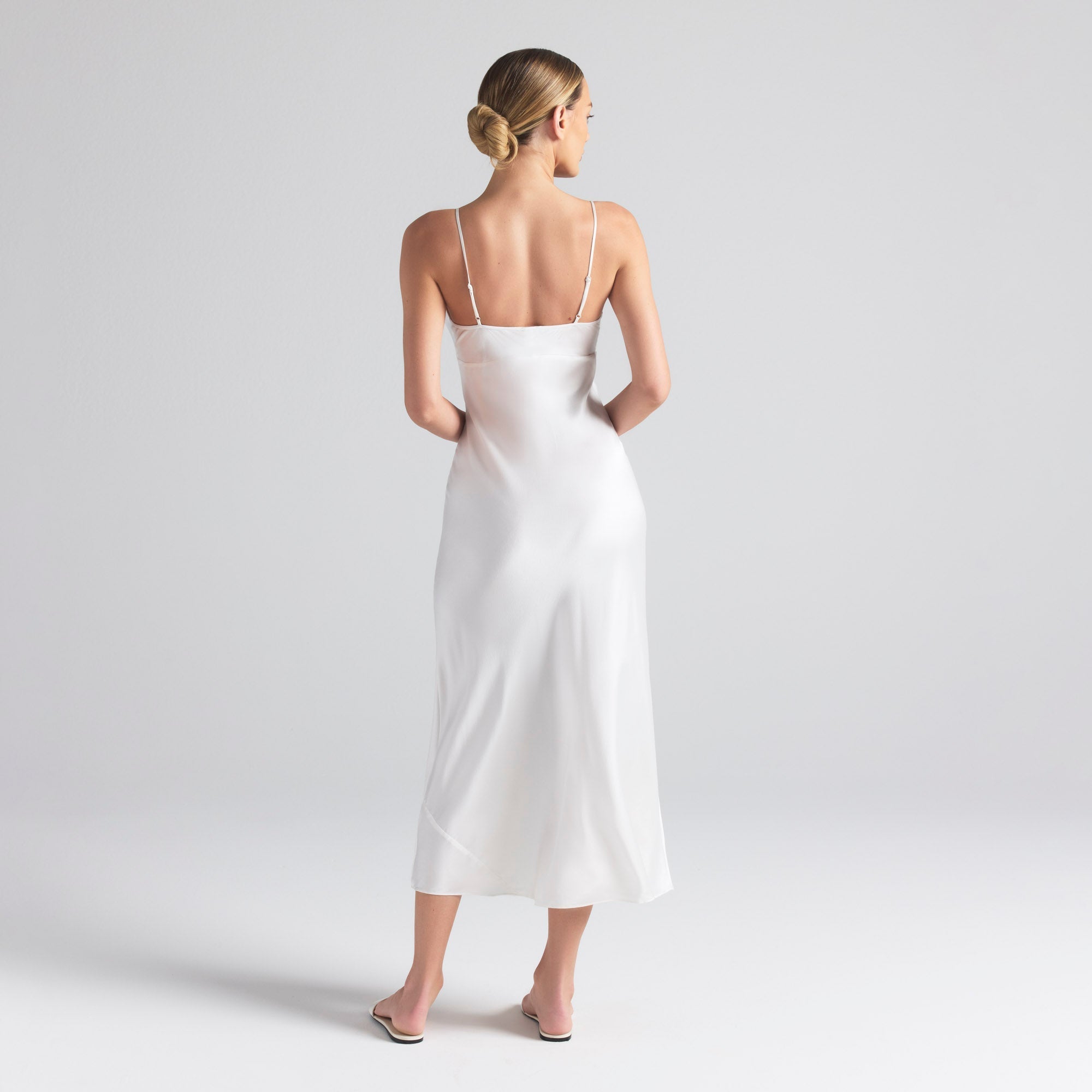 SILK CAMI V NECK LONG SLIP | IVORY
