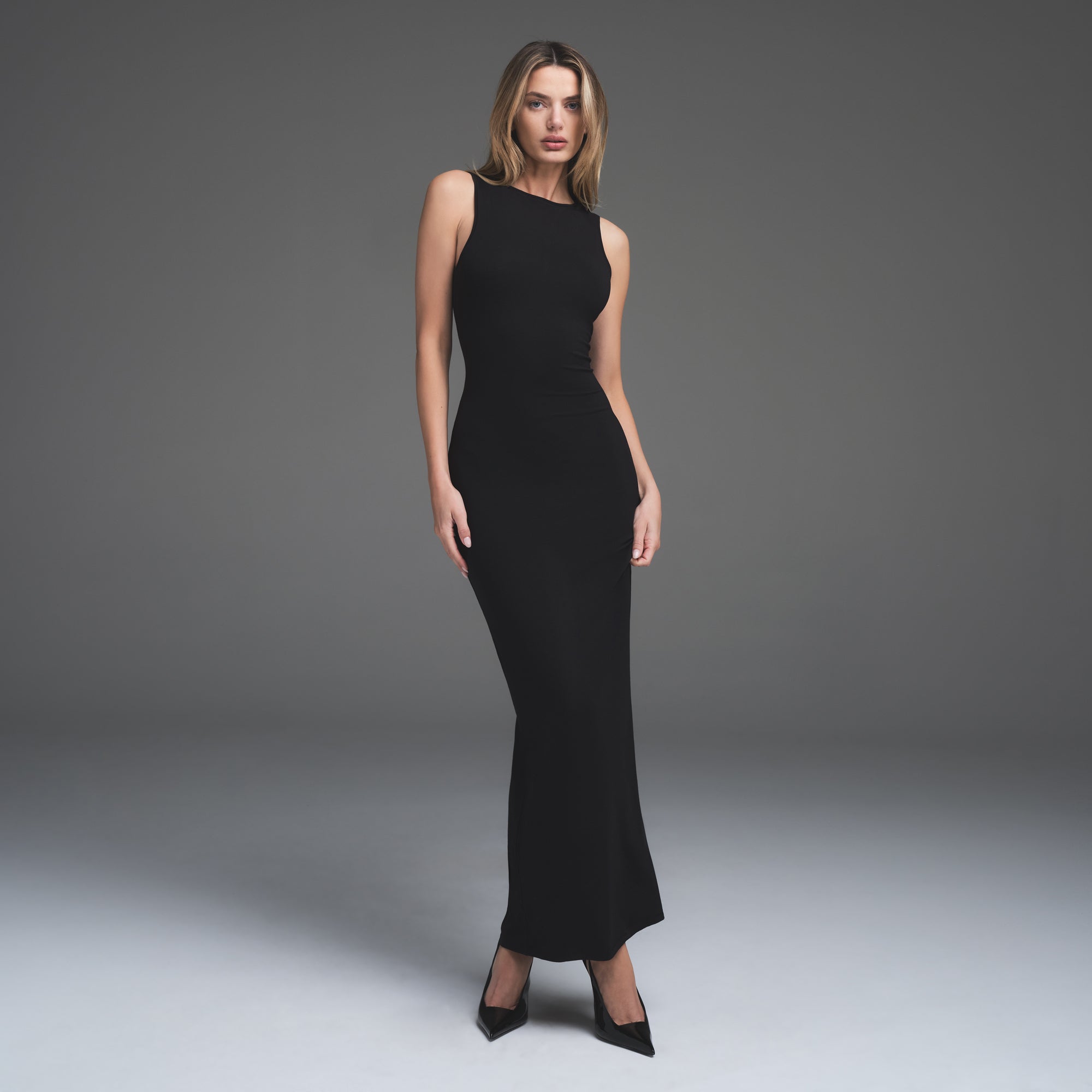 SMOOTH LAYERS LONG BOAT NECK DRESS | OBSIDIAN