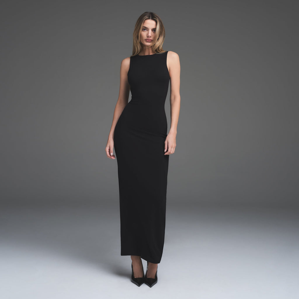 SMOOTH LAYERS LONG BOAT NECK DRESS | OBSIDIAN