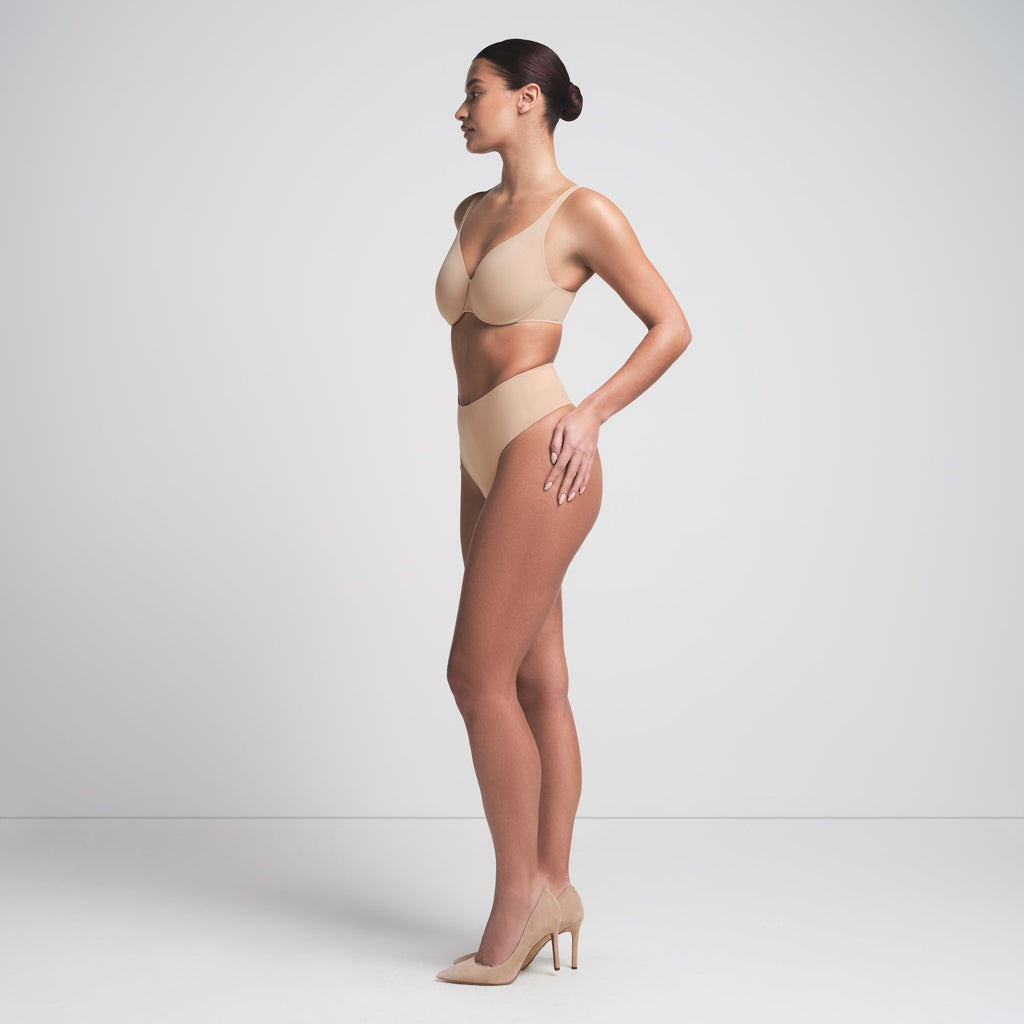 SMOOTHING INTIMATES UNLINED MINIMIZER BRA | CLAY