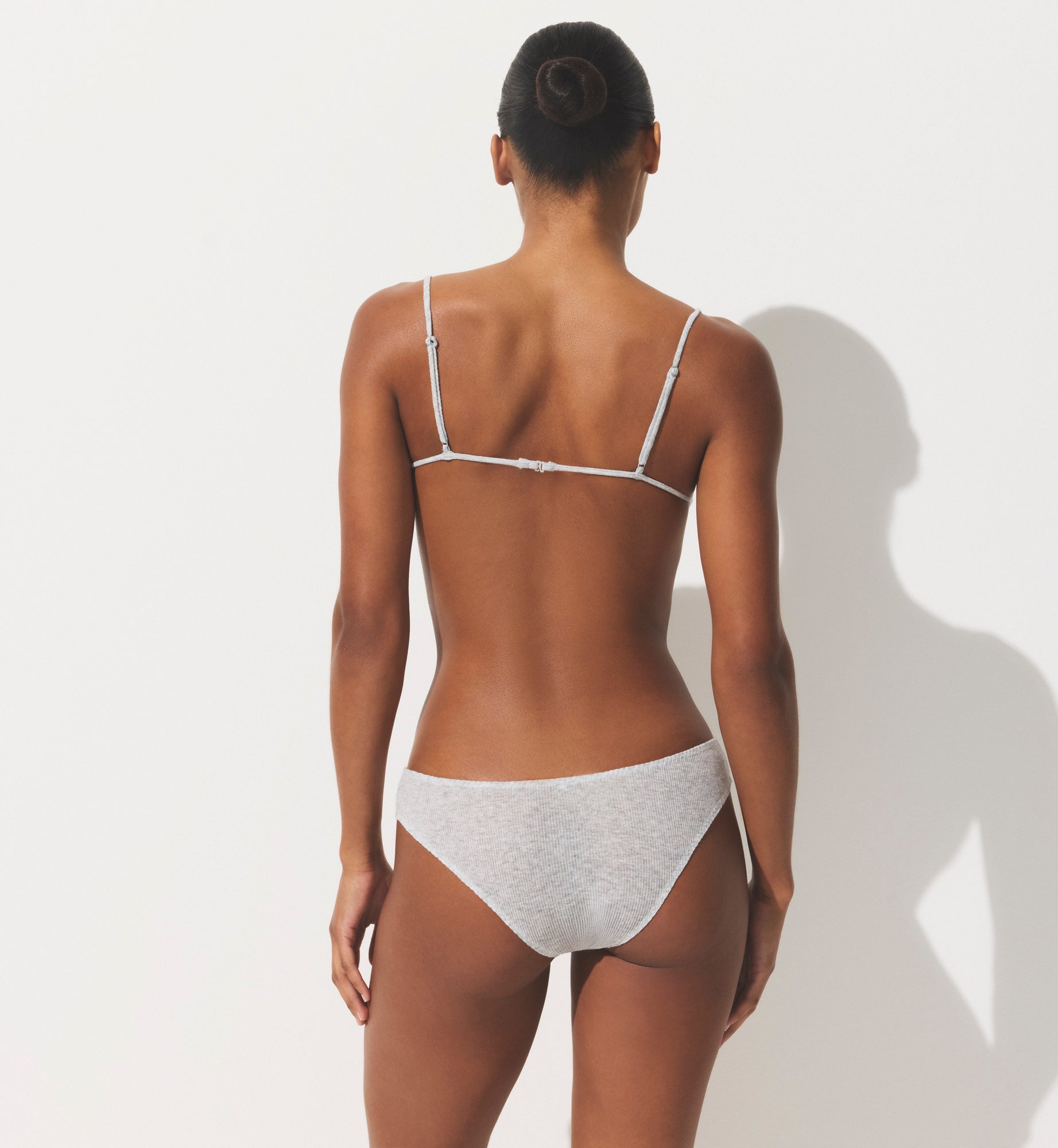 SHEER RIB LOW RISE HIPSTER | LIGHT HEATHER GREY