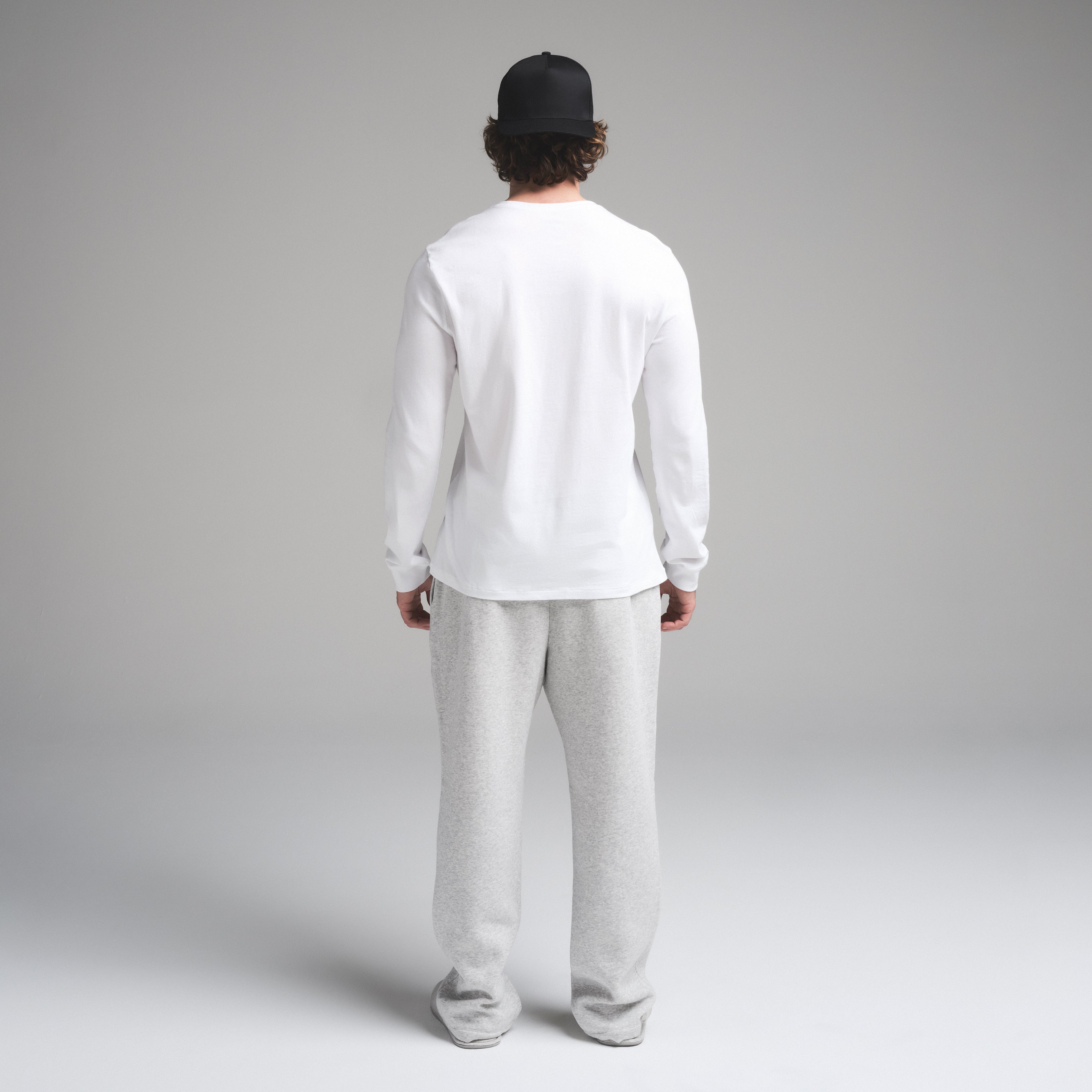 SKIMS COTTON MENS CLASSIC LONG SLEEVE T-SHIRT | CHALK