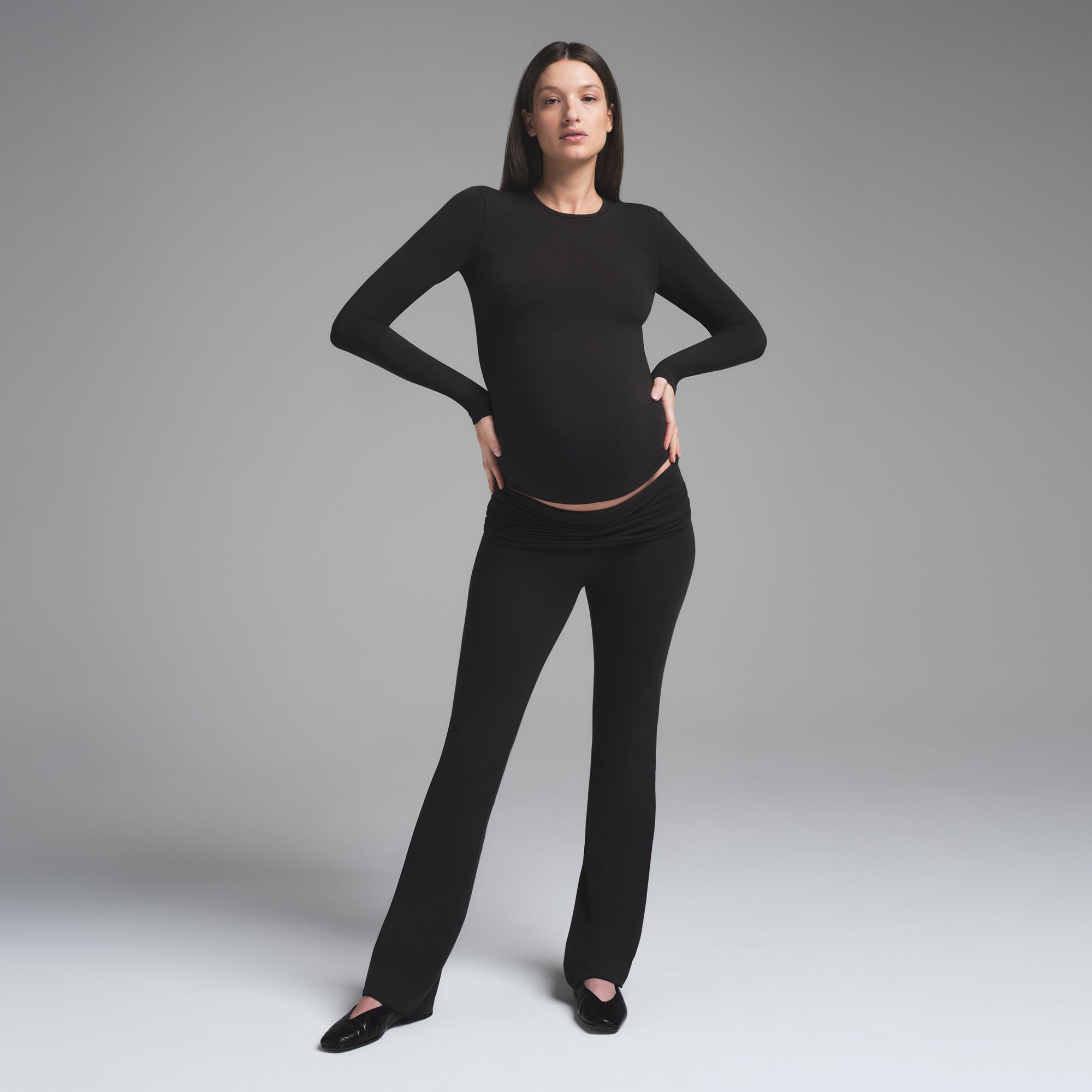 COTTON JERSEY MATERNITY LONG SLEEVE T-SHIRT | SOOT