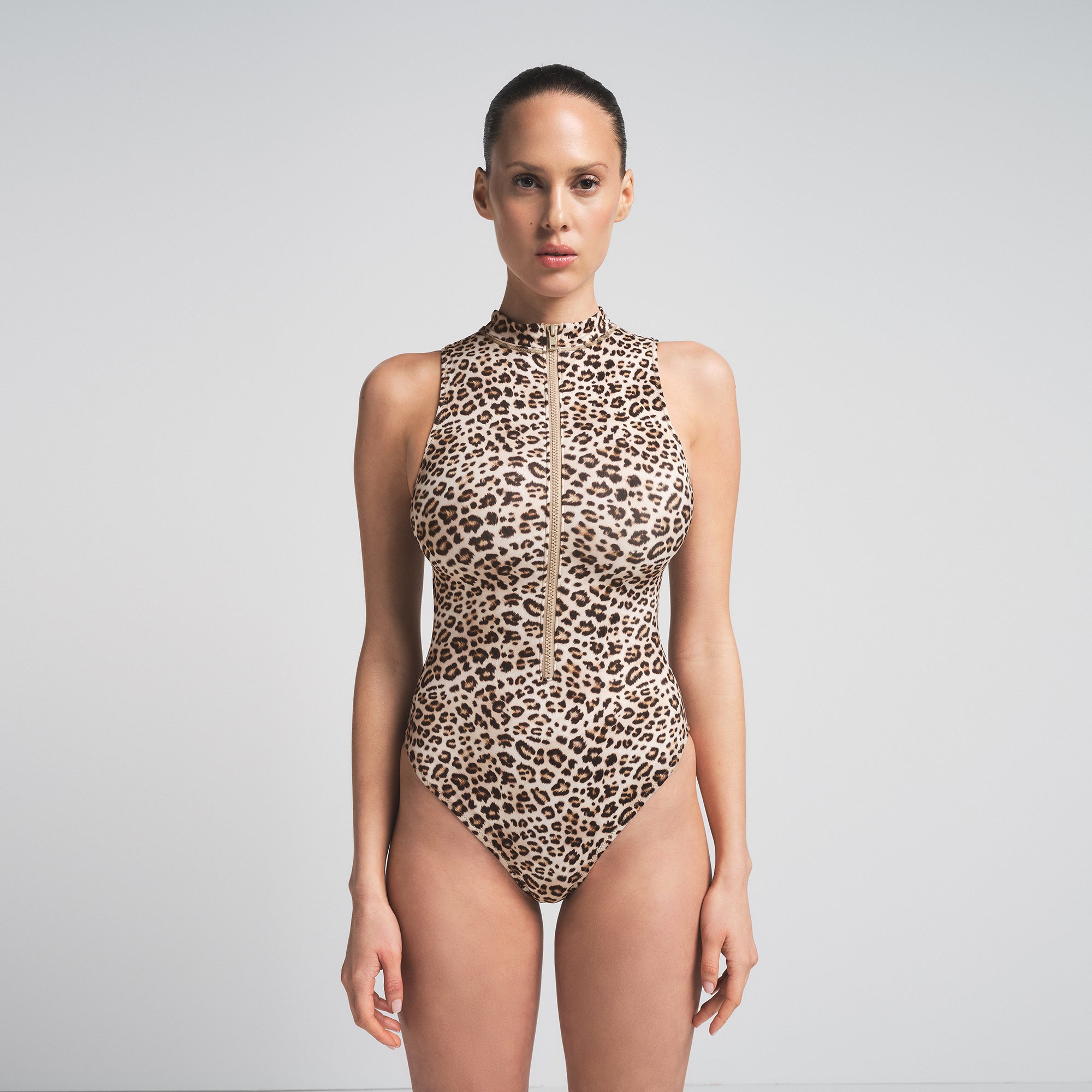SIGNATURE SWIM ZIP FRONT ONE PIECE | CHAMPAGNE LEOPARD PRINT