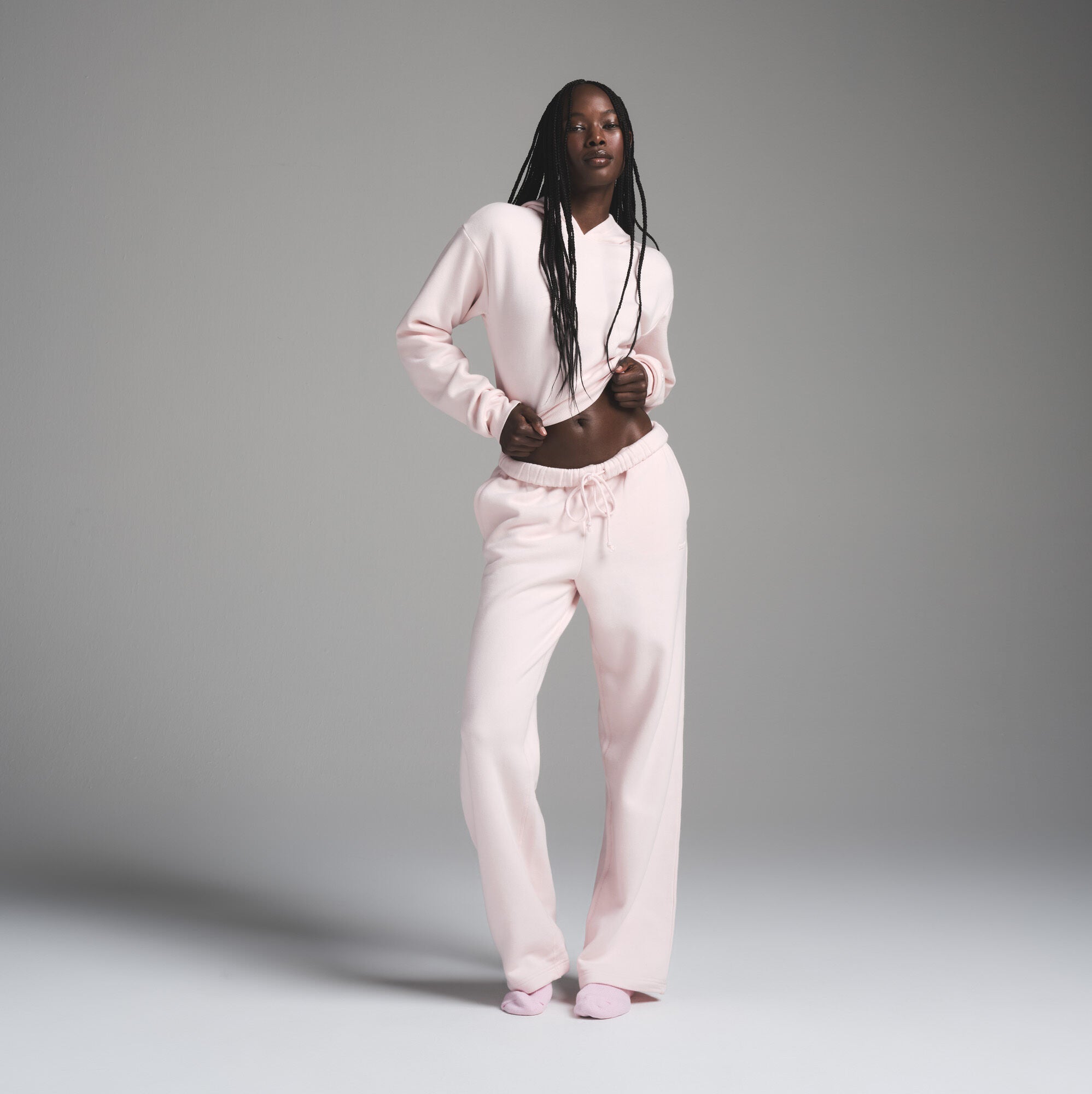 COTTON FLEECE SHRUNKEN HOODIE | BARELY PINK