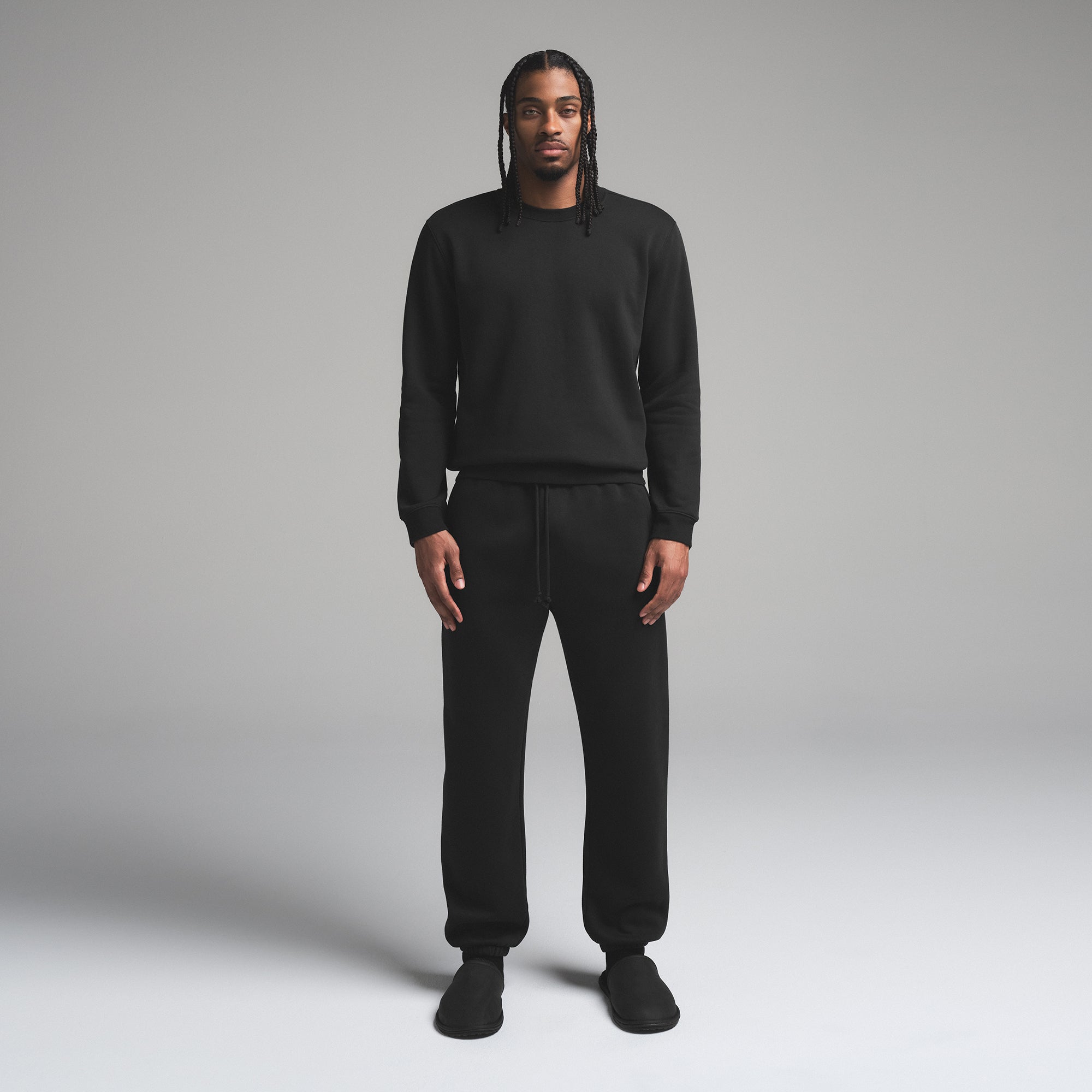 FLEECE LOUNGE MENS CLASSIC CREWNECK | WASHED ONYX
