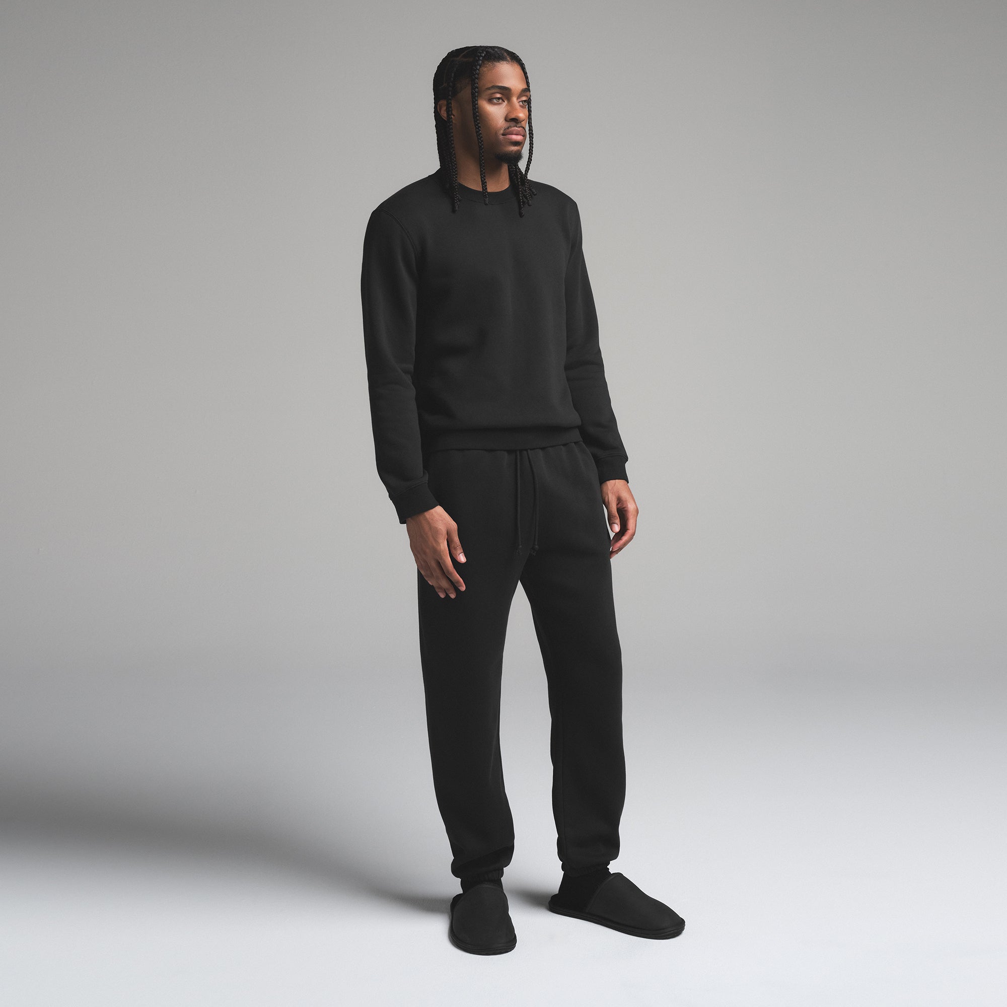 FLEECE LOUNGE MENS CLASSIC CREWNECK | WASHED ONYX