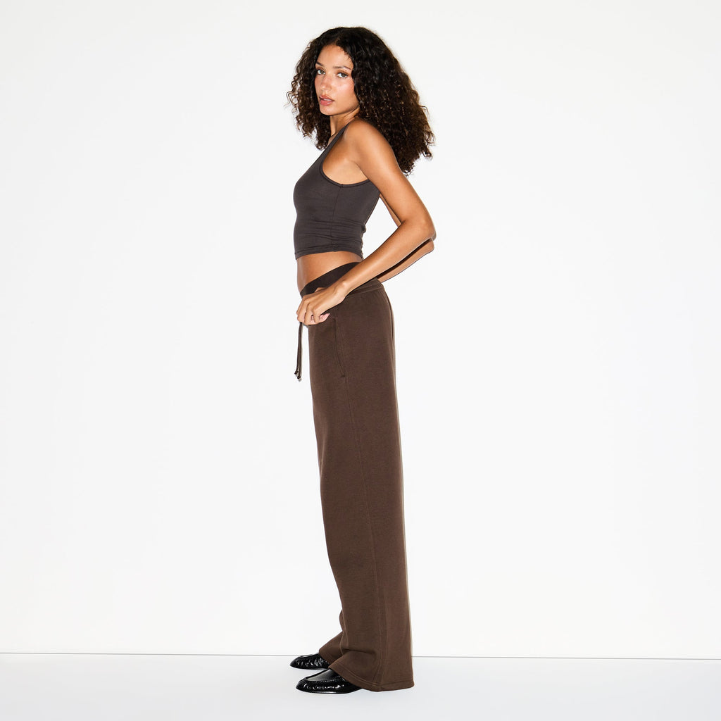 COTTON FLEECE OVERSIZED DOUBLE WAISTBAND PANT | DARK SEPIA