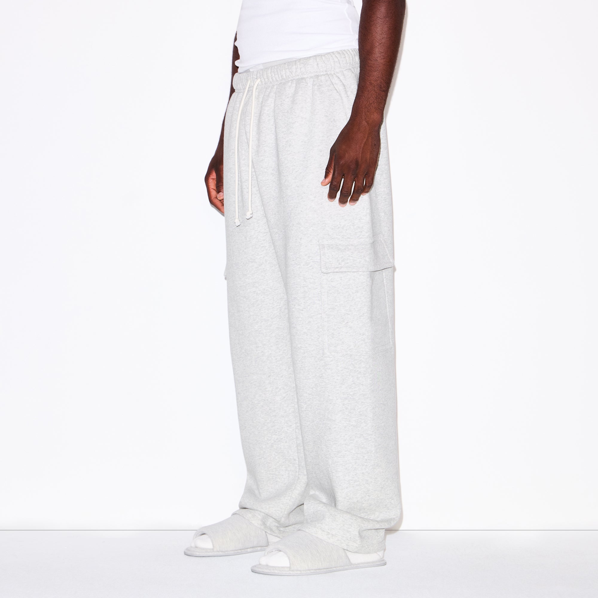 FLEECE LOUNGE MENS CARGO PANT | LIGHT HEATHER GREY