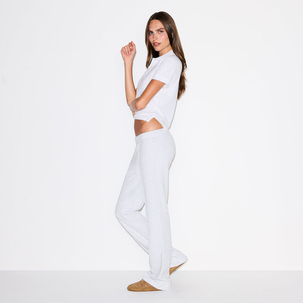 COTTON FLEECE LOW RISE SLIM PANT | LIGHT HEATHER GREY