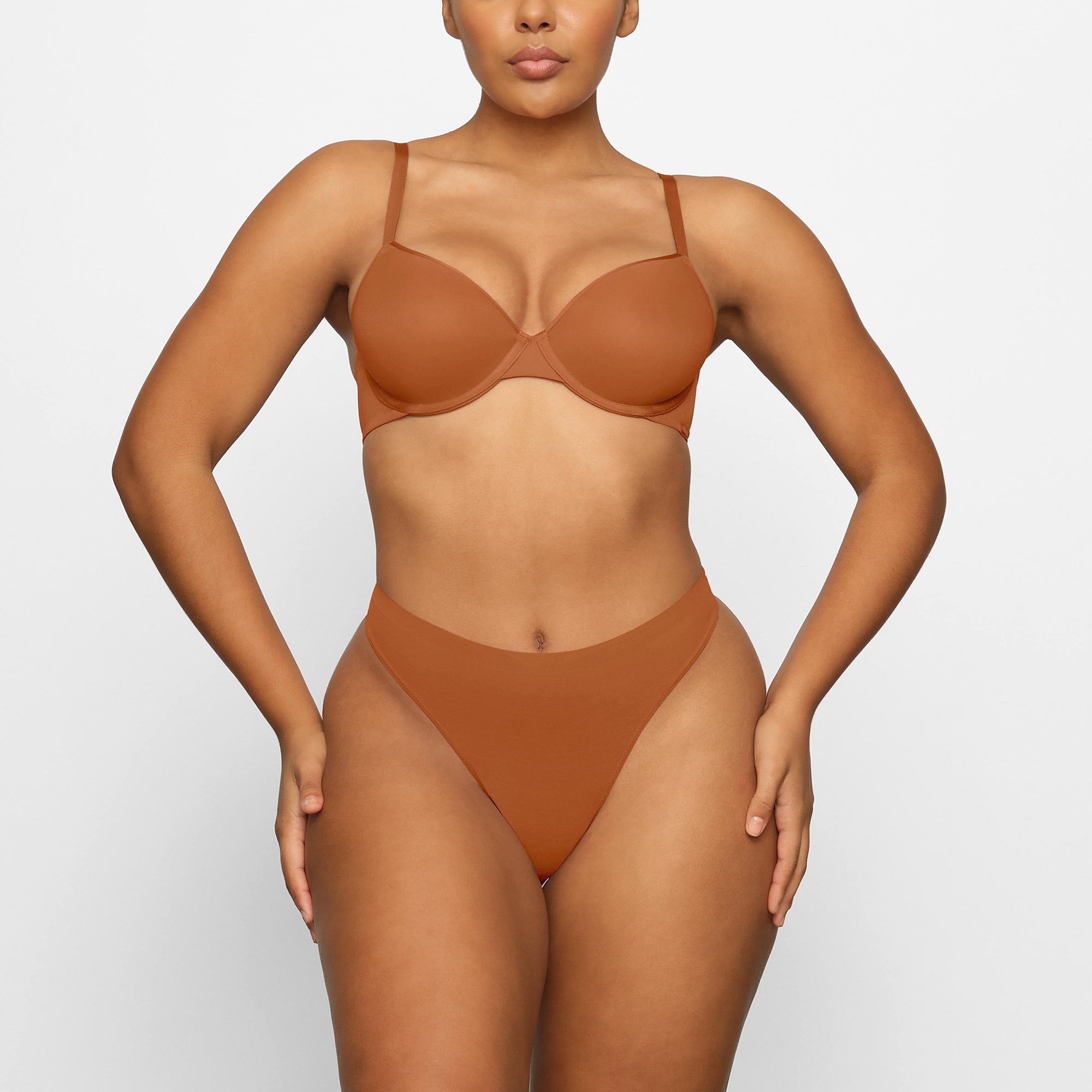 WEIGHTLESS DEMI BRA | BRONZE