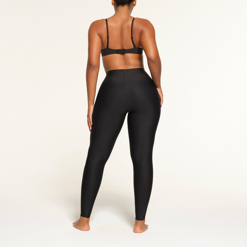 SKIMS BODY LEGGING | ONYX