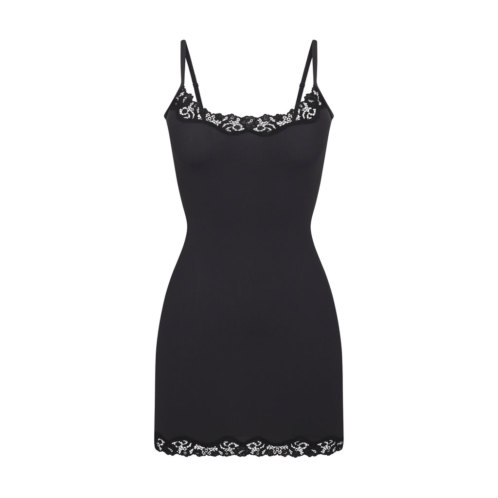 FITS EVERYBODY LACE SLIP DRESS | ONYX