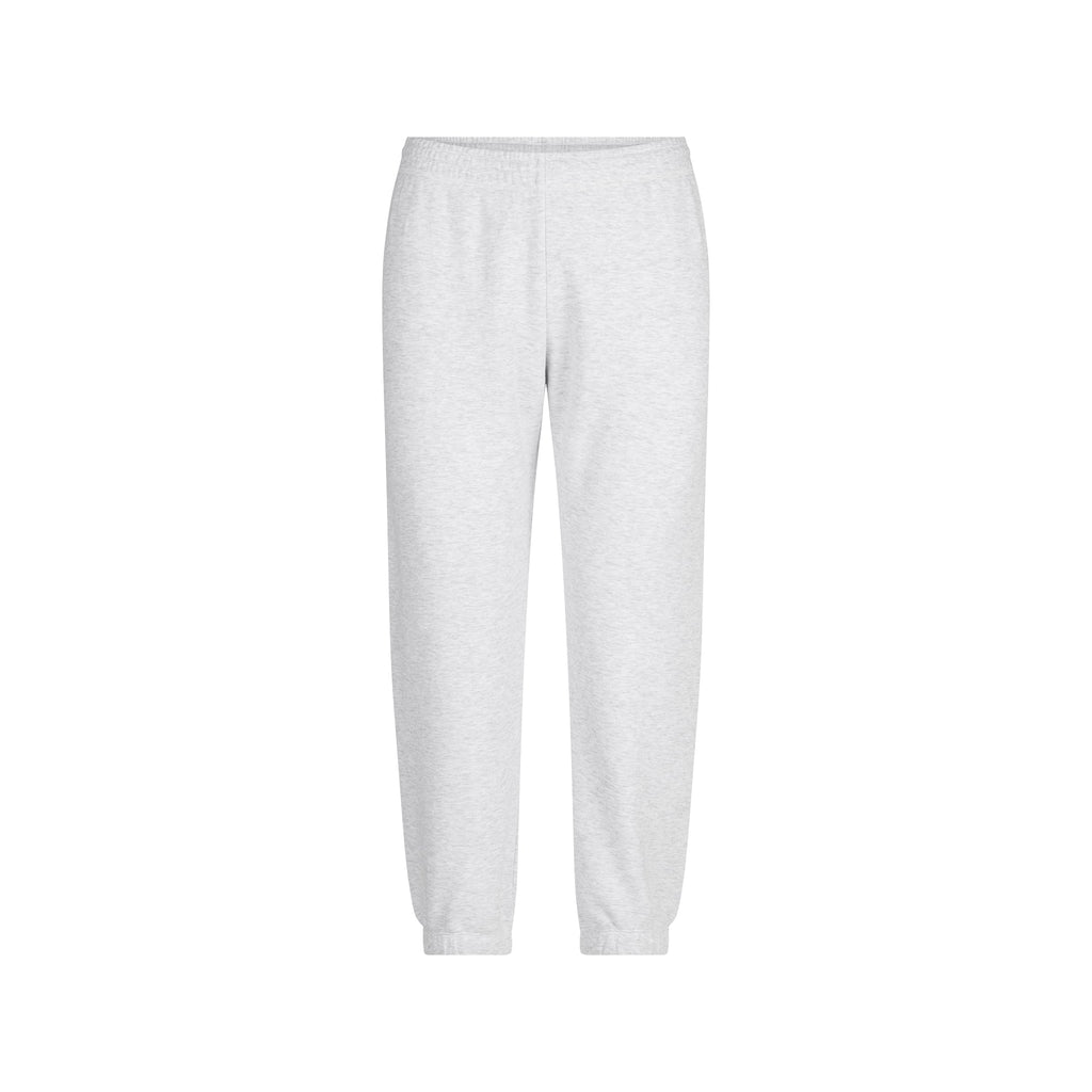 COTTON FLEECE LOW RISE CAPRI JOGGER | LIGHT HEATHER GREY