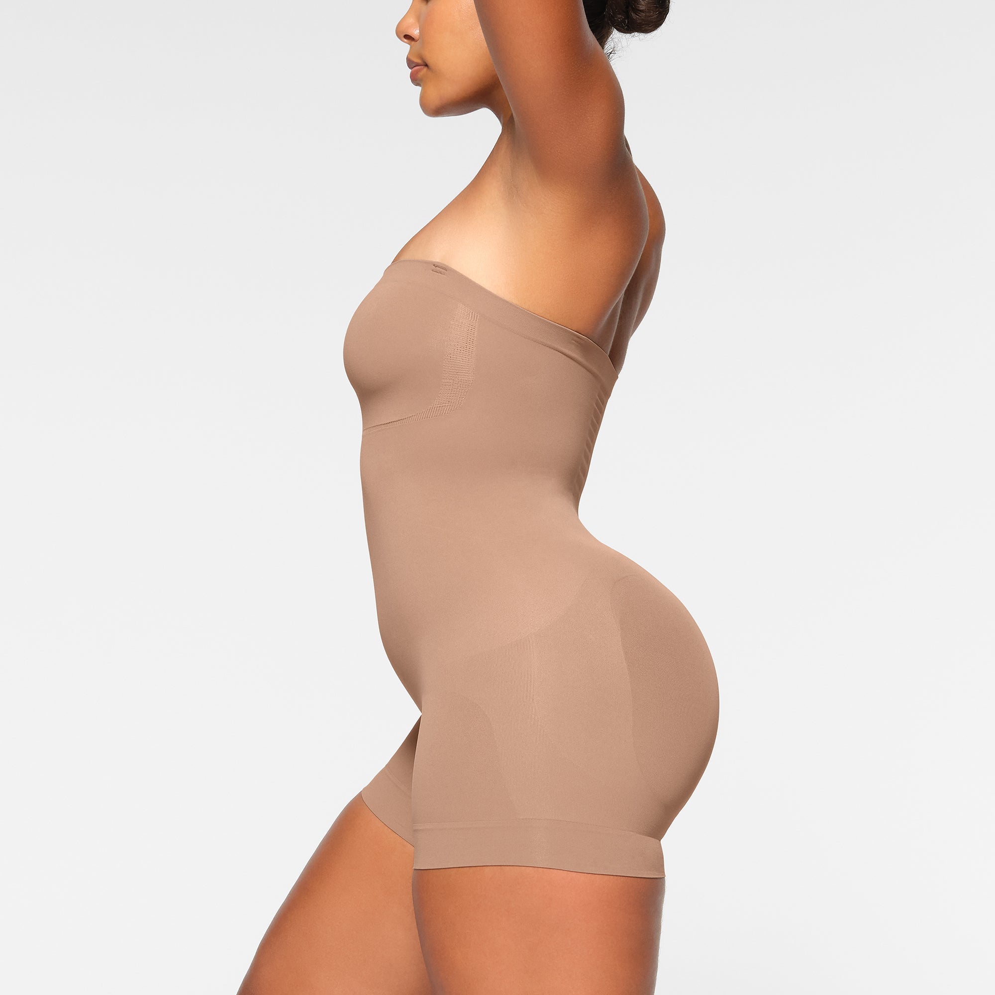 SEAMLESS SCULPT STRAPLESS SHORTIE BODYSUIT | SIENNA