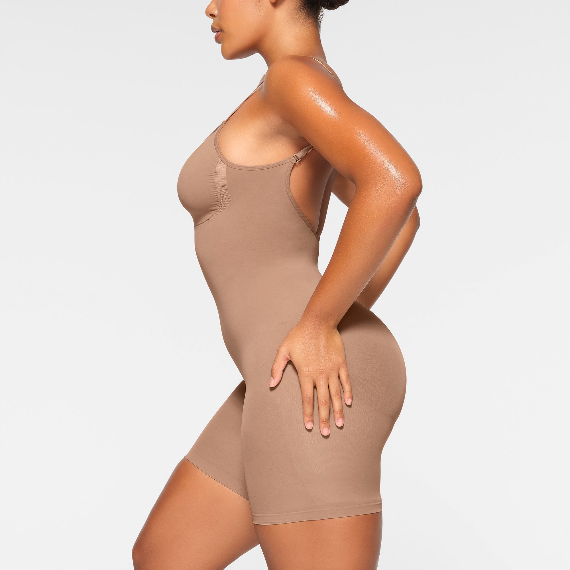SEAMLESS SCULPT LOW BACK MID THIGH BODYSUIT | SIENNA