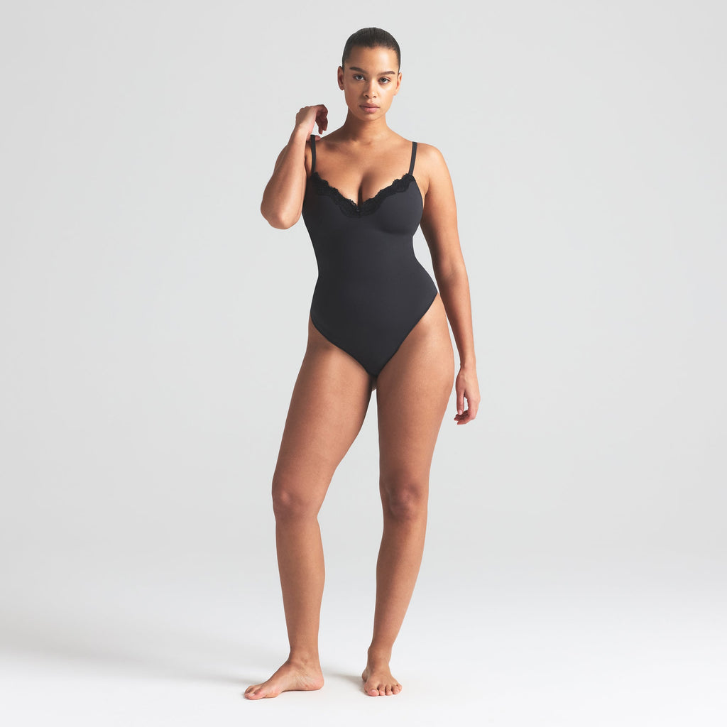 FITS EVERYBODY LACE PUSH-UP BODYSUIT | ONYX