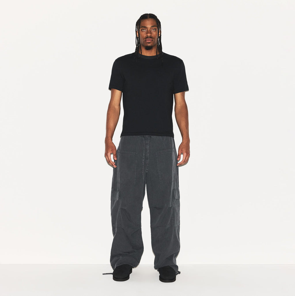 SKIMS COTTON MENS SLIM CROPPED T-SHIRT | ONYX