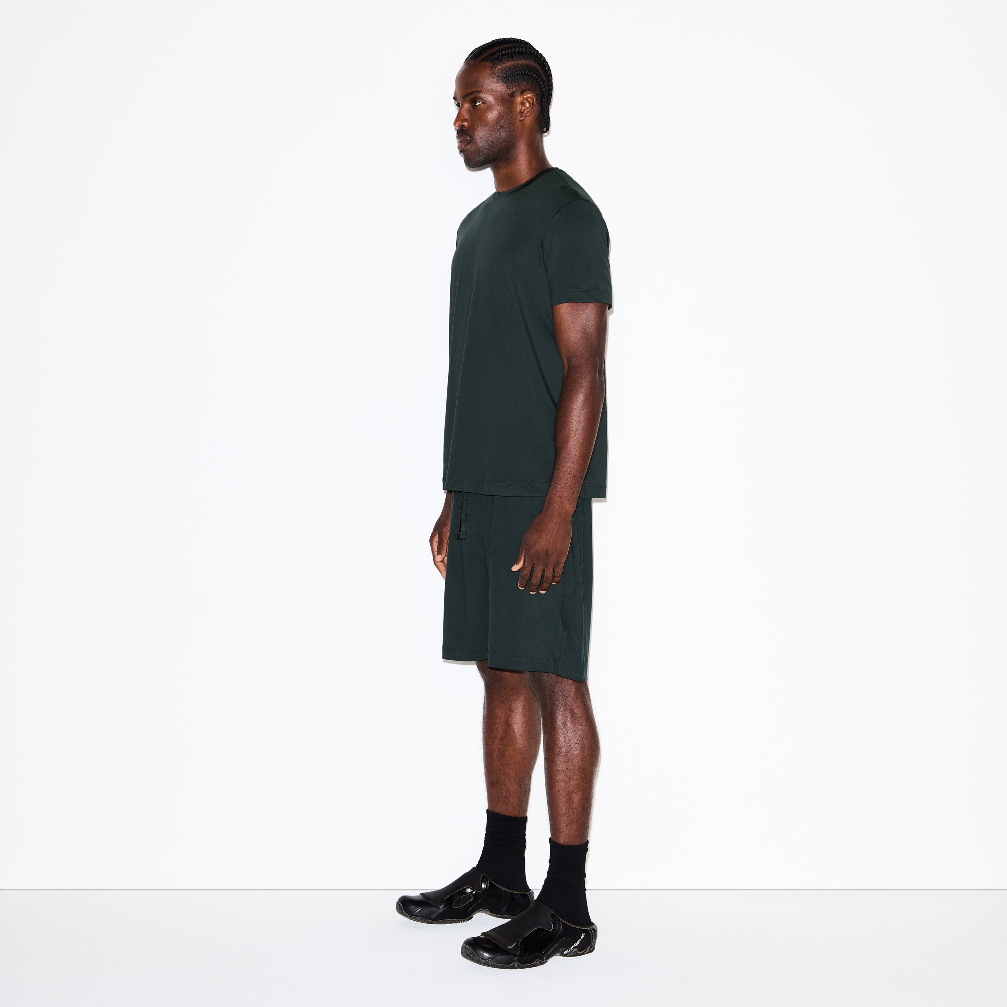 OUTDOOR JERSEY MENS CLASSIC T-SHIRT | TINT