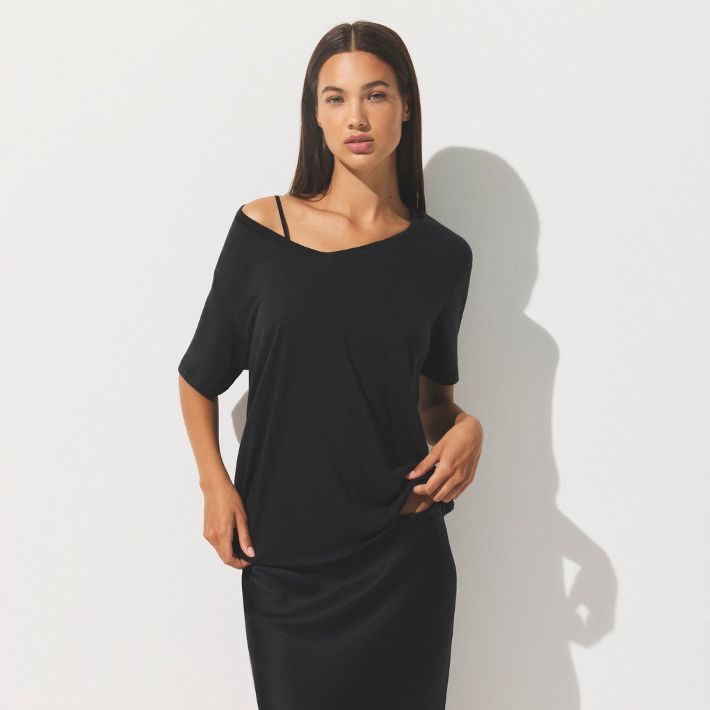 SHEER JERSEY V-NECK T-SHIRT | SOOT