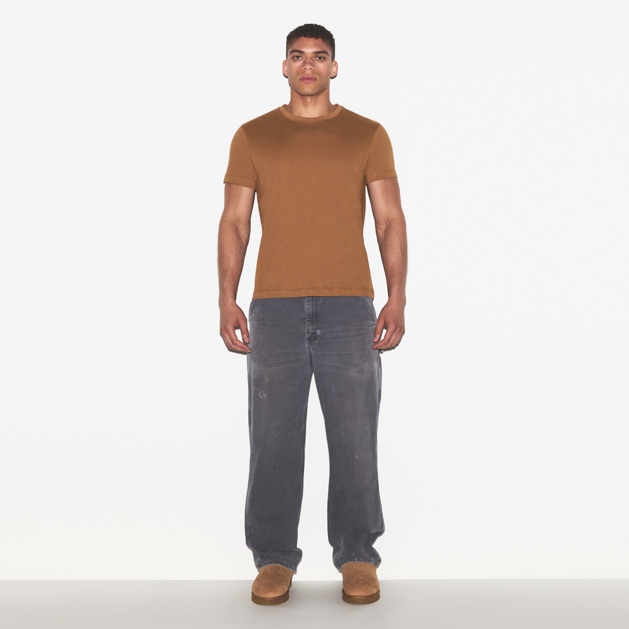 SKIMS COTTON MENS CLASSIC T-SHIRT | RUSSET