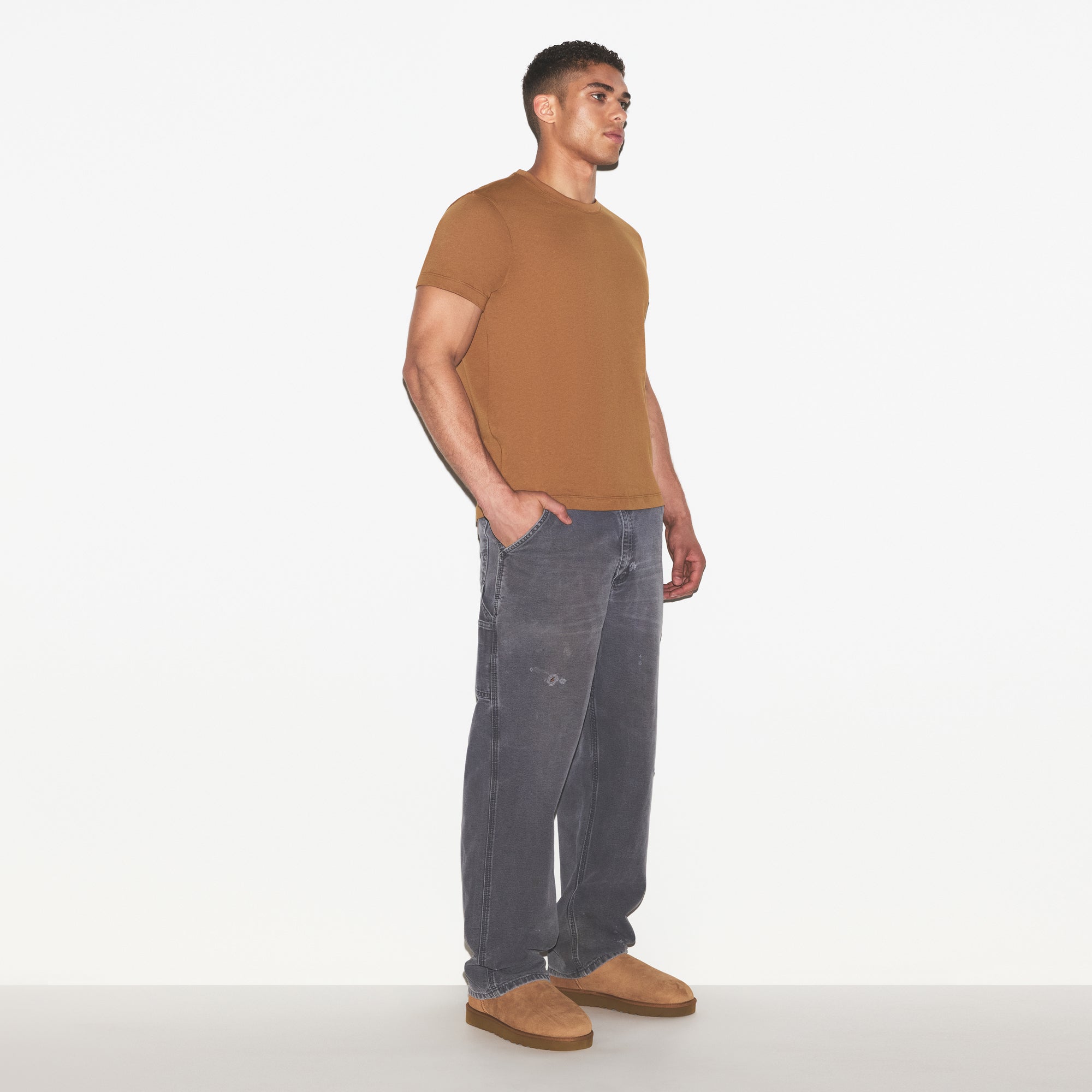 SKIMS COTTON MENS CLASSIC T-SHIRT | RUSSET